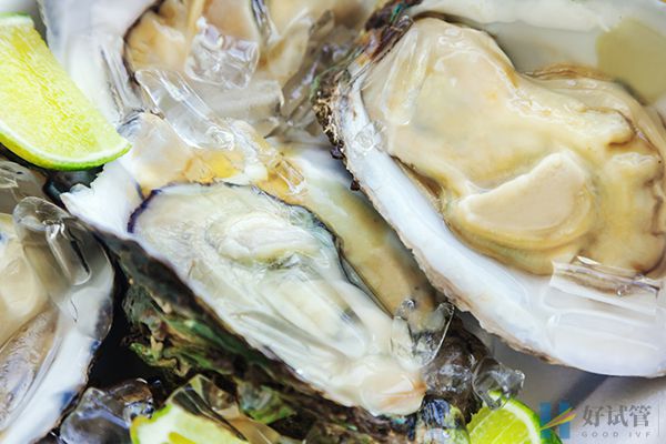 多囊卵巢患者可以适量吃生蚝,但对治疗疾病好处较小(图1) 生蚝富含锌元素