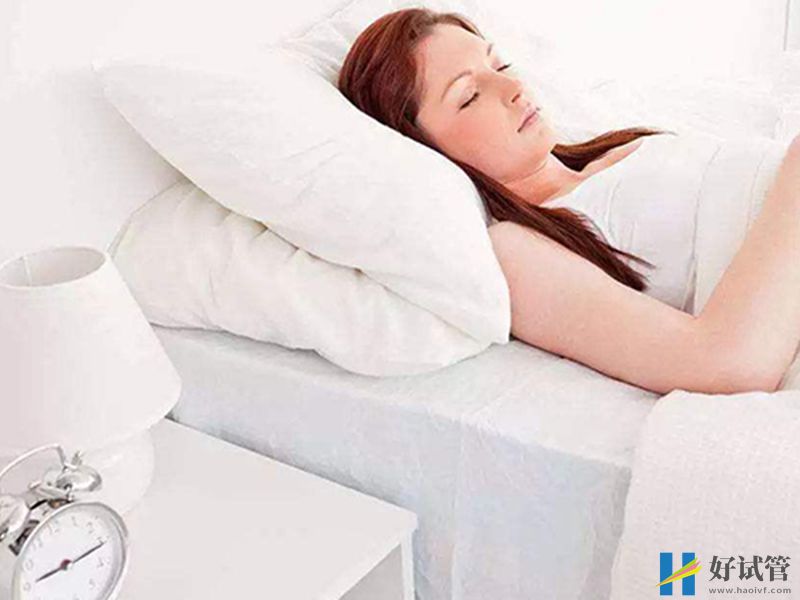 子宫内膜厚刮宫后一直流血!可能是你忽略了这些事(图2) 刮宫后出血及时调理